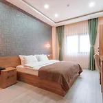 Hotel Lidzo Butik *