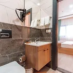 Lidzo Butik Hotel