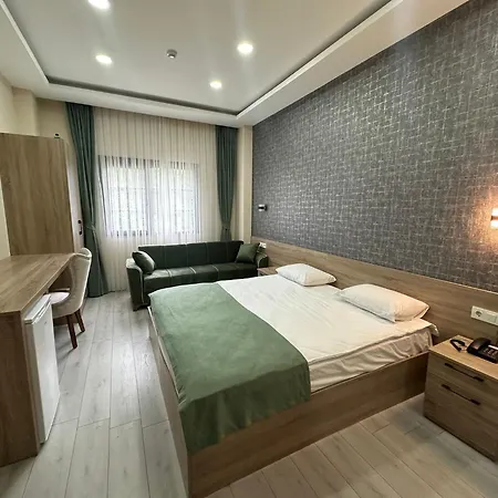 Hotel Lidzo Butik *